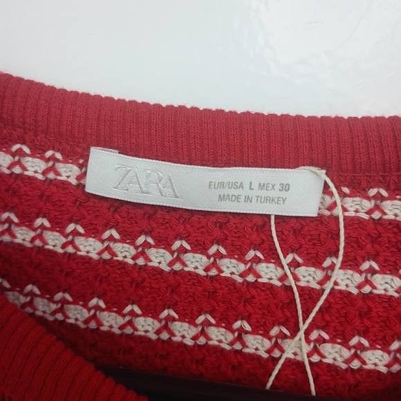 Zara Red and White Striped Knit Cropped Vest - Picture 2 of 4